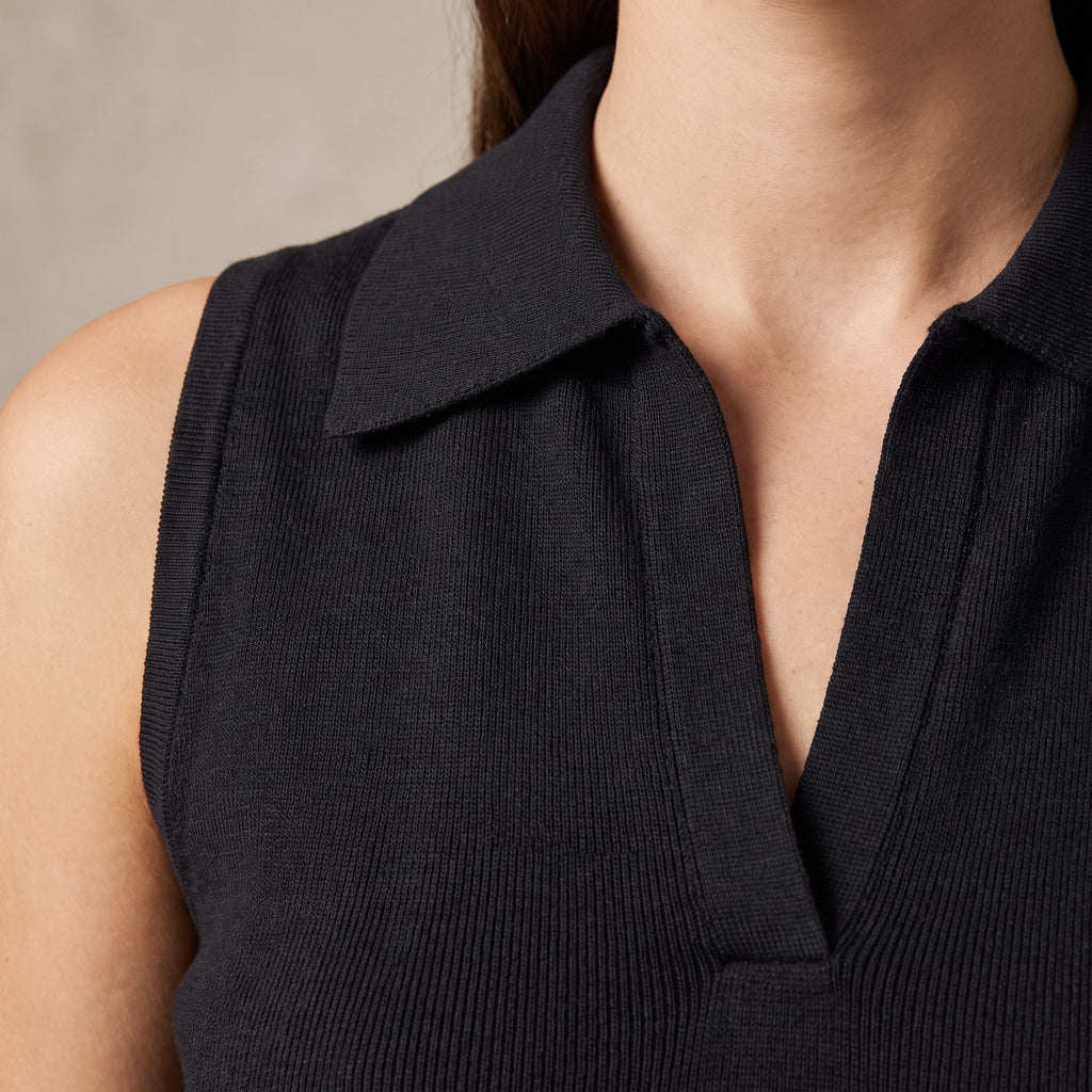 Polo smanicata in maglia a costine LOTO - Follie by Alice