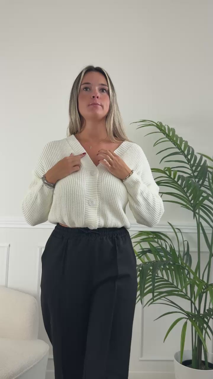 Pantaloni oversize con pinces, vita elasticizzata e coulisse a contrasto