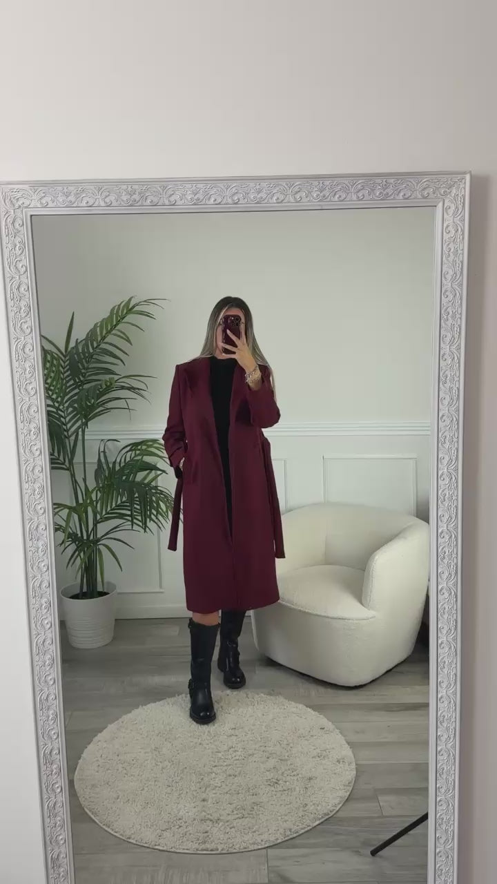 Cappotto lungo con cintura