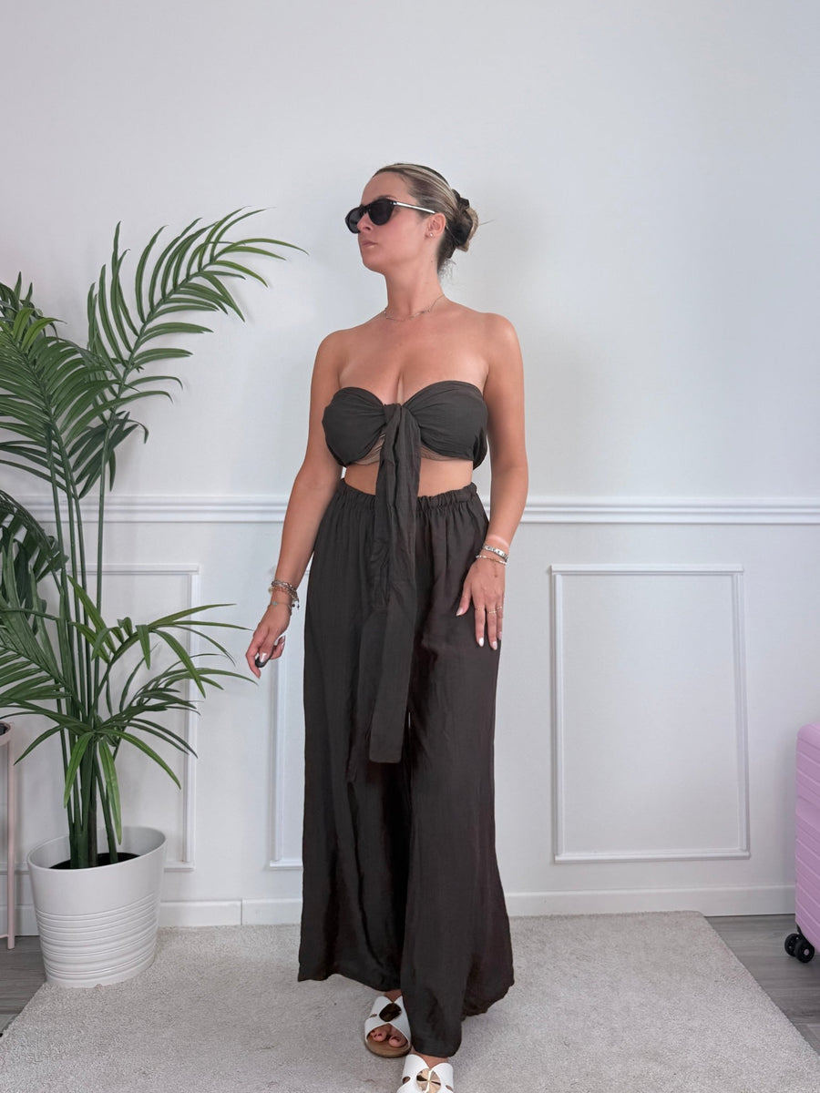 Set effetto lino con top halter e pantaloni palazzo KENYA – alternate