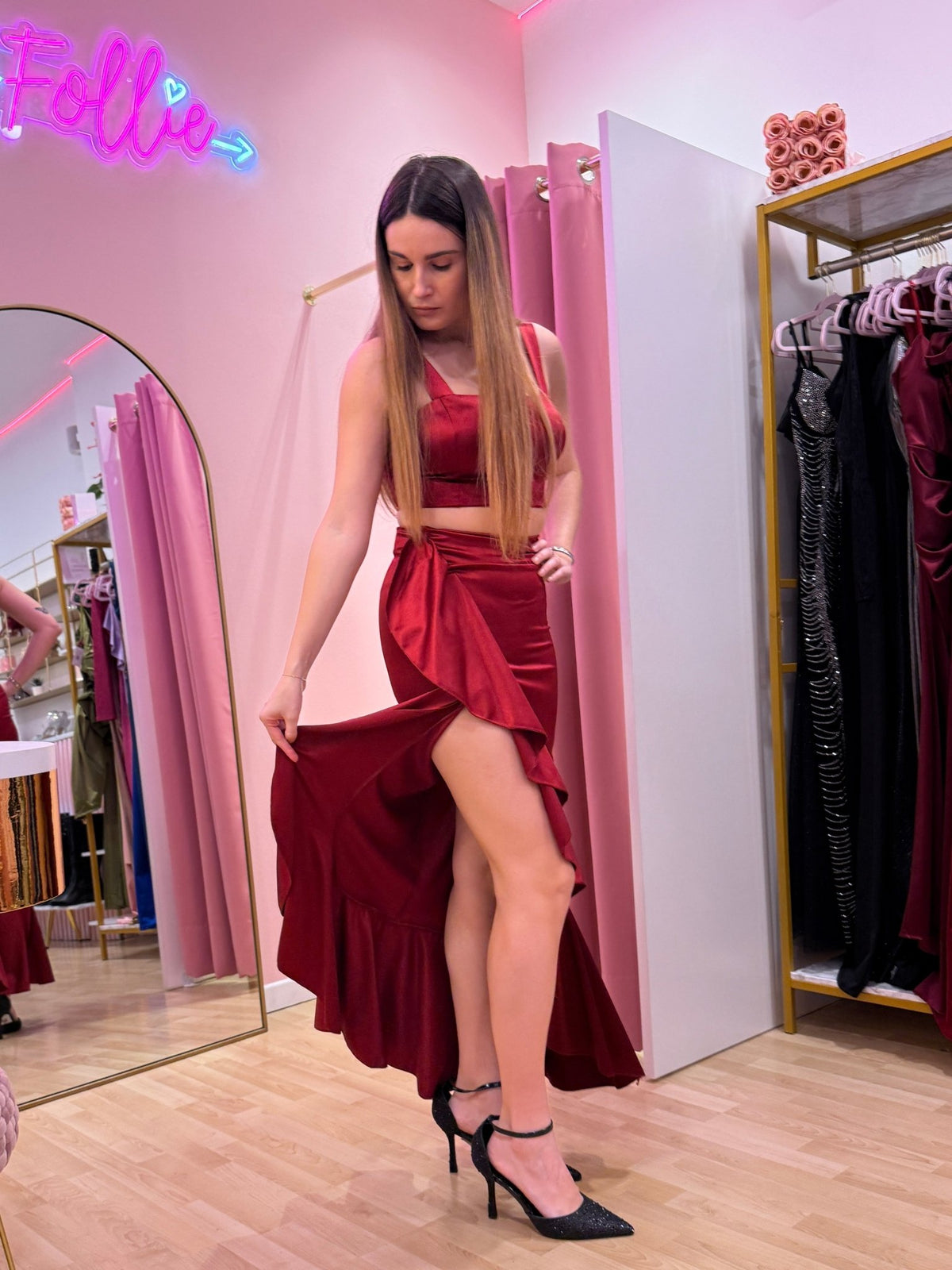 Set top e gonna lunga in raso con volant