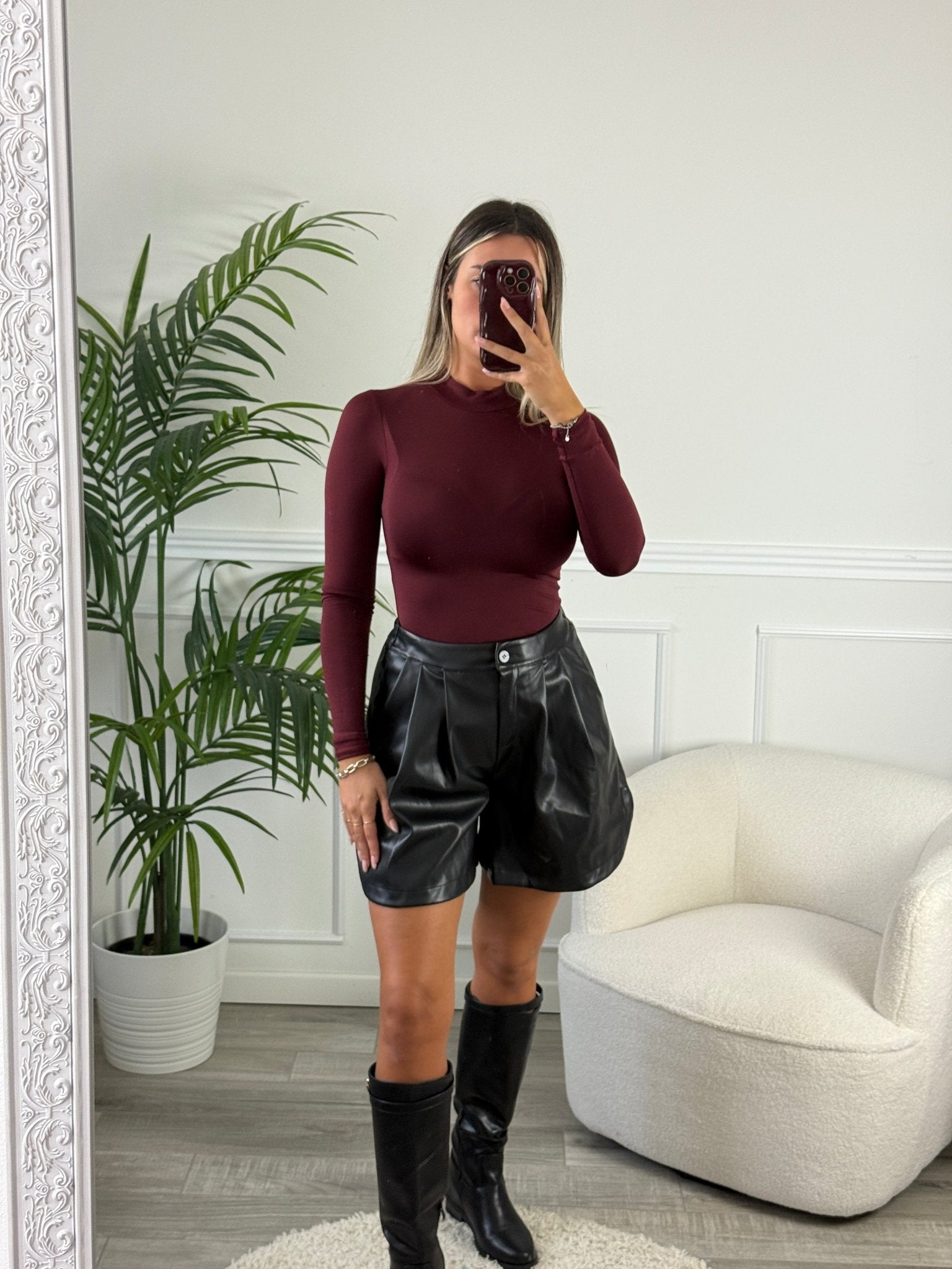 Shorts oversize effetto pelle - Follie by Alice
