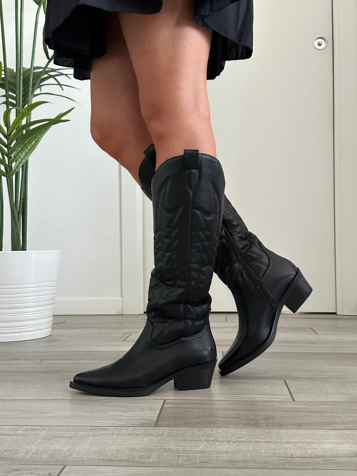 Stivali texani camperos neri con tacco western - Follie by Alice