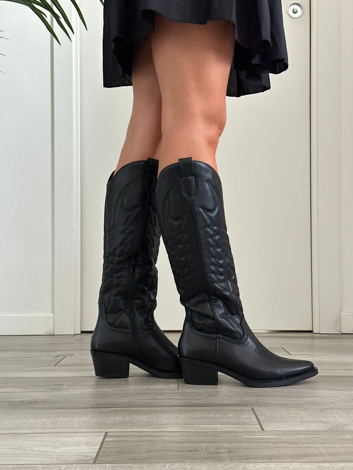 Stivali texani camperos neri con tacco western - Follie by Alice