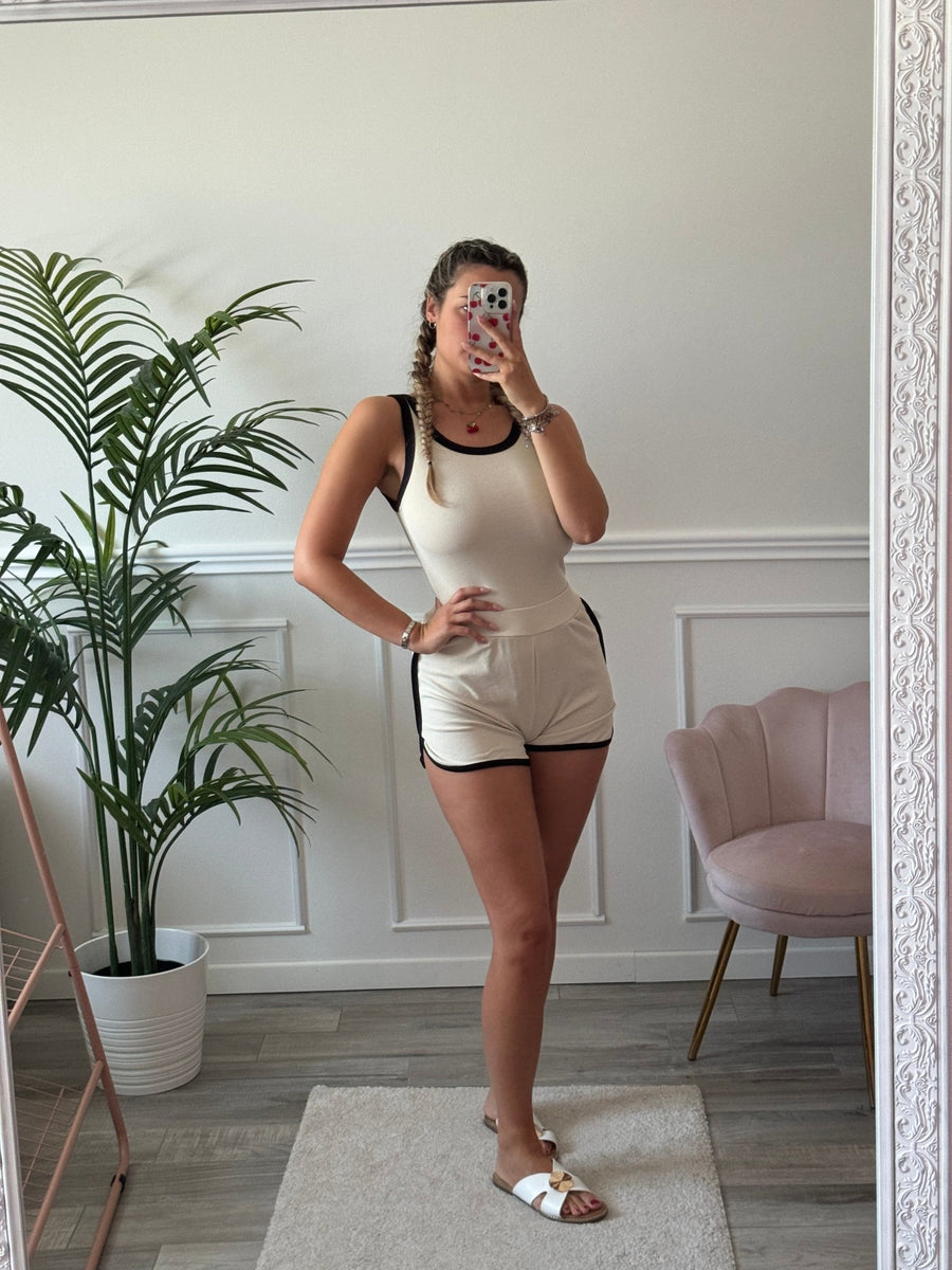 Top a costine con bordi a contrasto – alternate