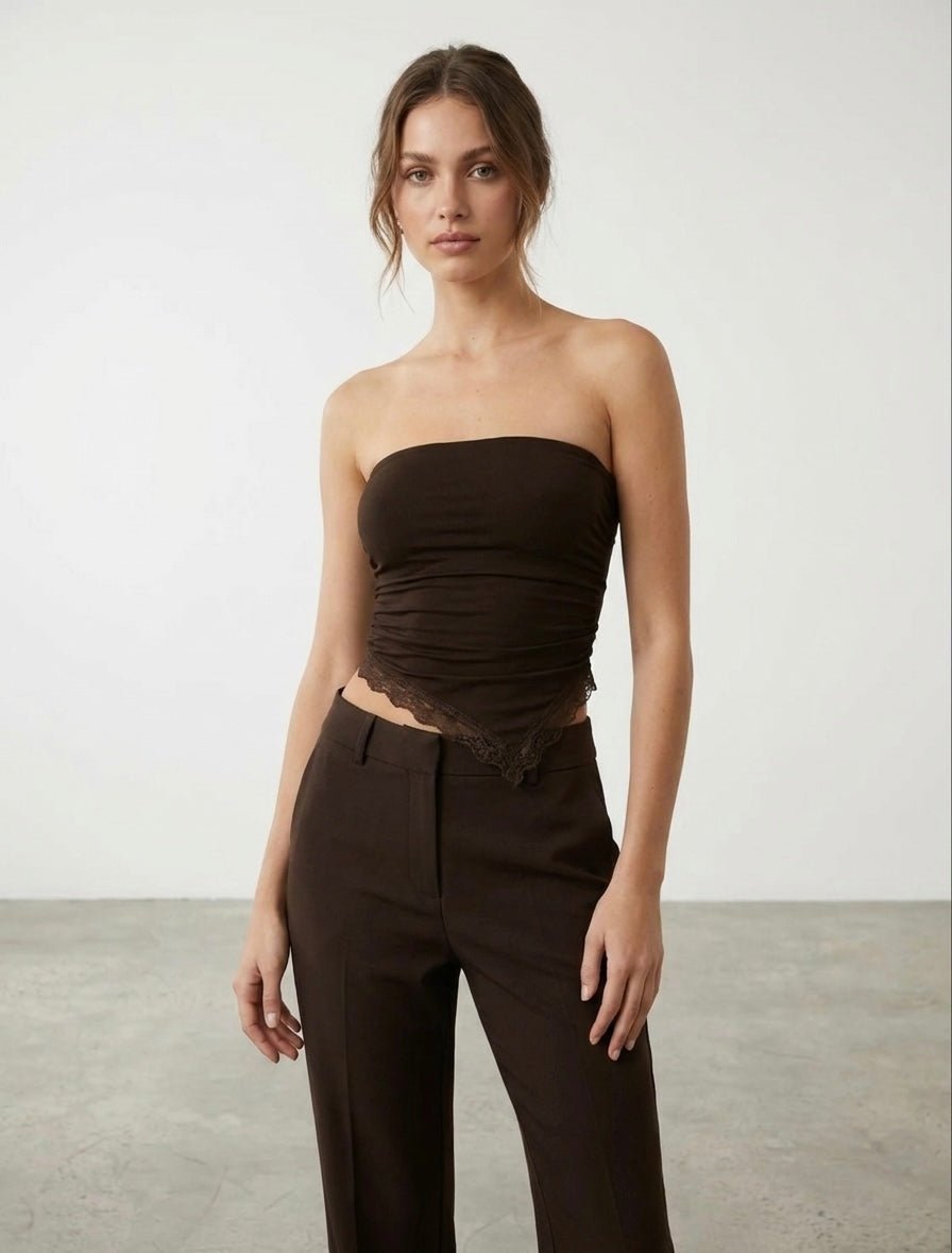 Top a fascia asimmetrico con orlo in pizzo CLEO - Follie by Alice