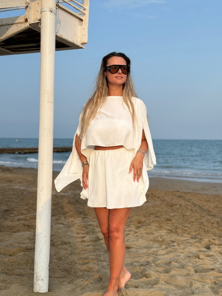 Top a mantella WAVES