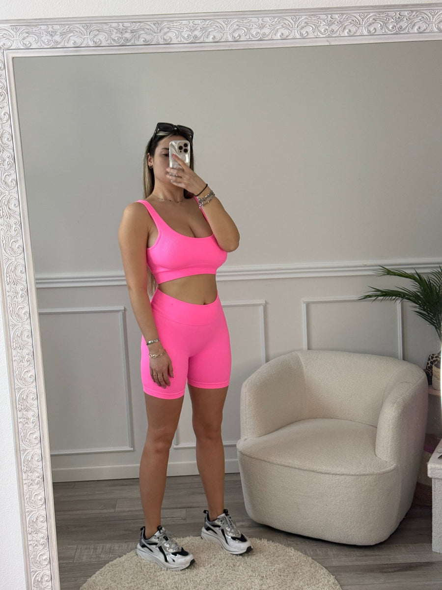 Top brassière corto sportivo in tessuto elasticizzato ribbed a costine – alternate