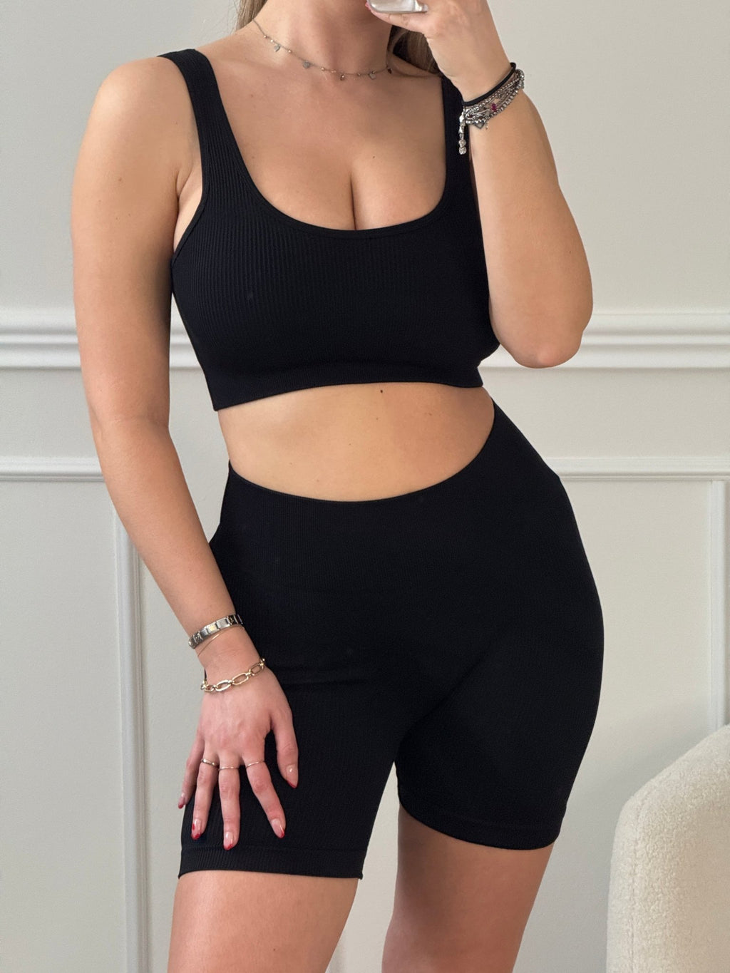 Top brassière corto sportivo in tessuto elasticizzato ribbed a costine - Follie by Alice