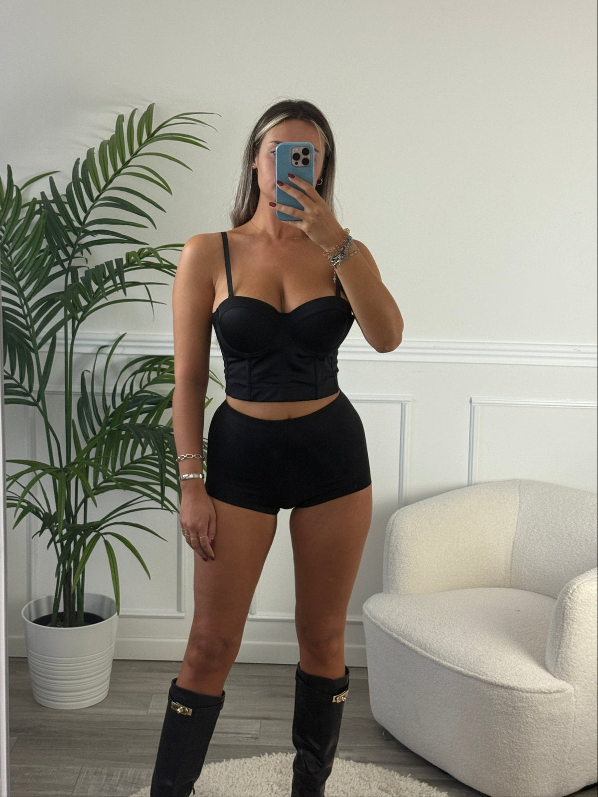 Top con coppe a conchiglia SHELL - Follie by Alice Immagine principale del prodotto