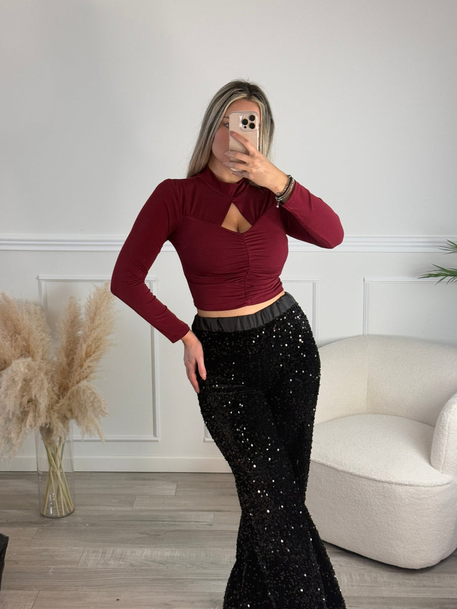 Top drappeggiato cut-out a maniche lunghe – alternate
