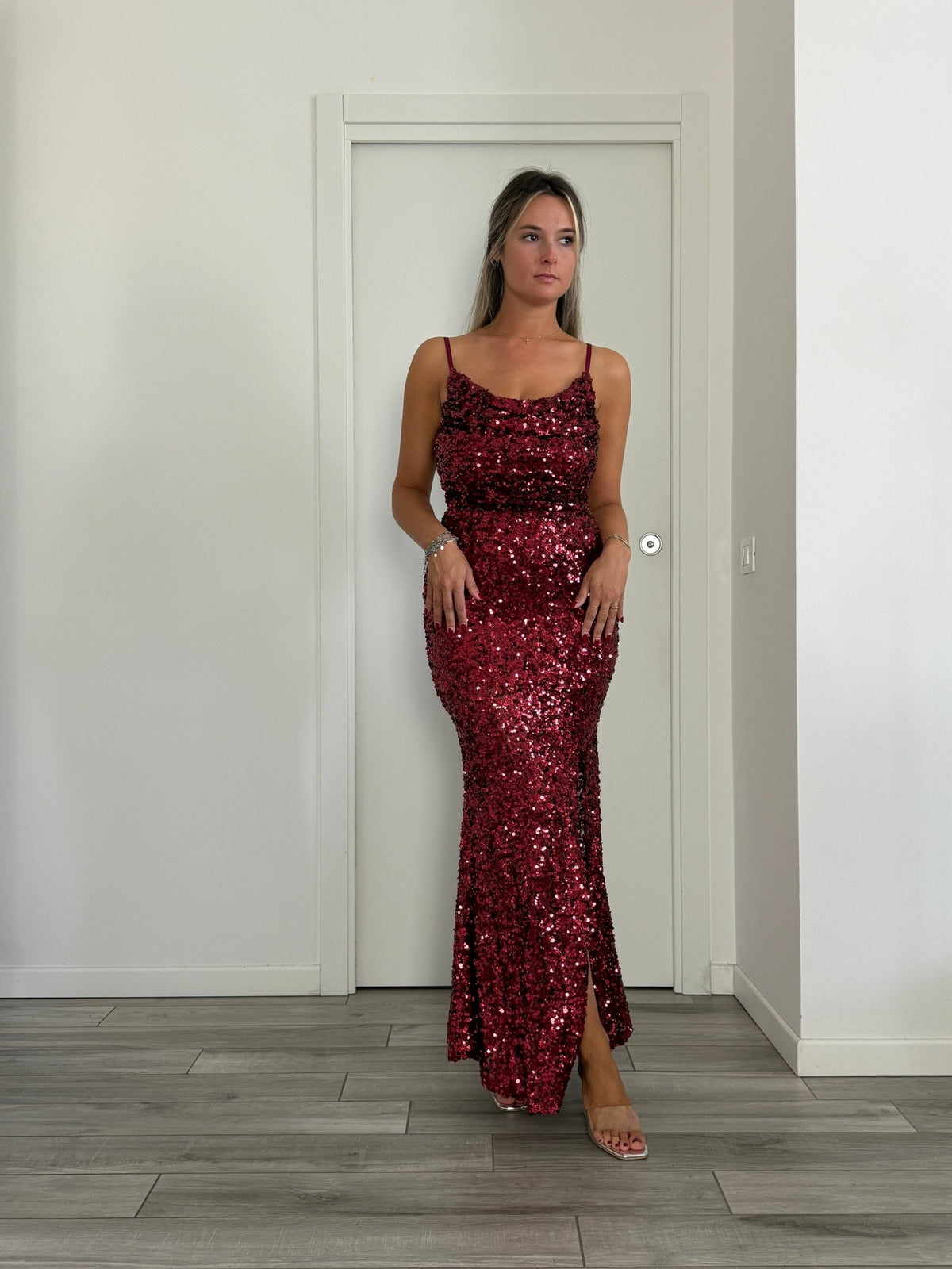 Tubino lungo gioiello con paillettes e spacco - Follie by Alice