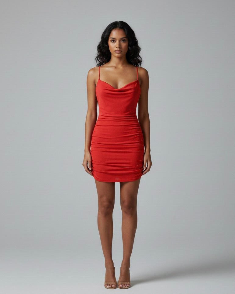 Tubino satin con scollo drappeggiato e schiena scoperta - Follie by Alice