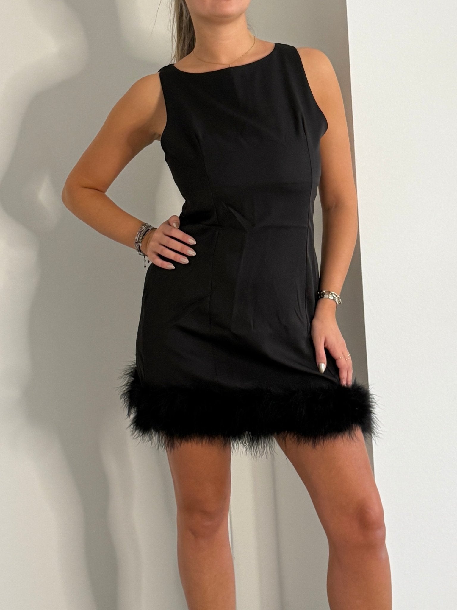 Tubino smanicato con piume - Follie by Alice