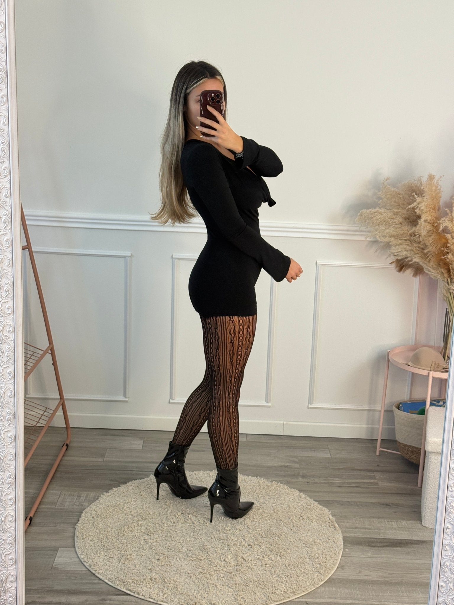 Tutina bodycon a maniche lunghe con scollo profondo drappeggiato - Follie by Alice