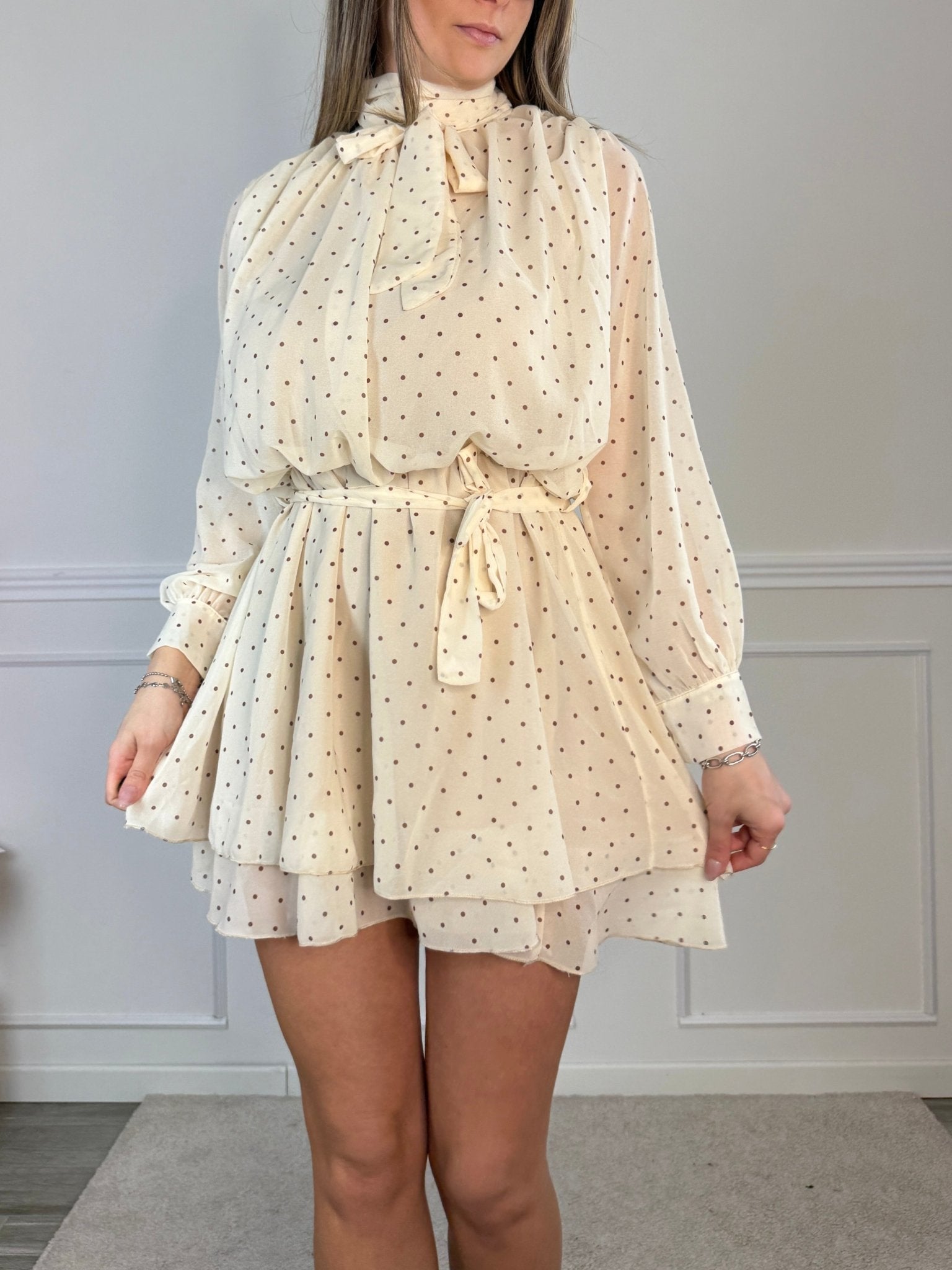 Vestitino a pois con fascia choker e gonna a balze - Follie by Alice