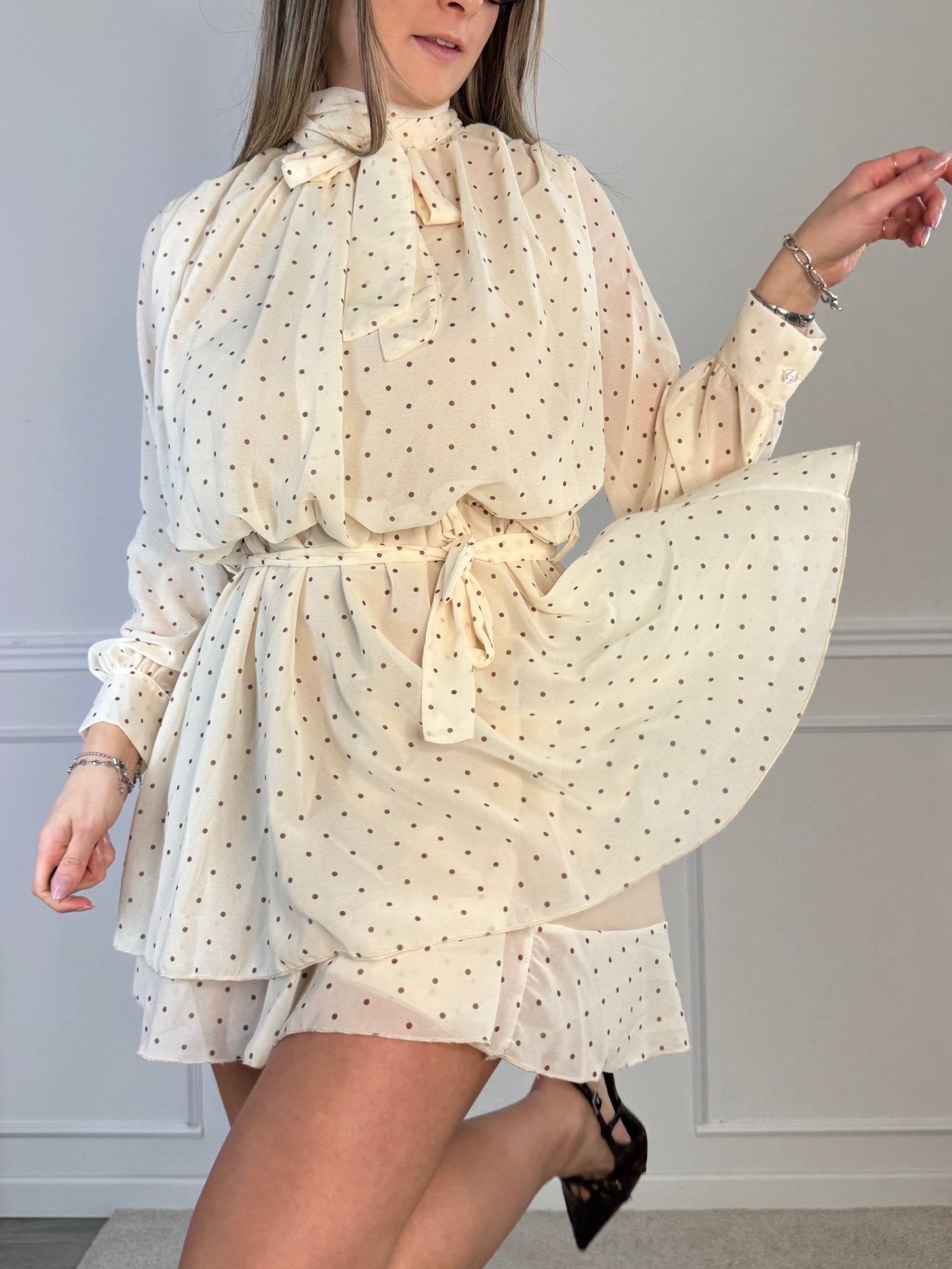 Vestitino a pois con fascia choker e gonna a balze - Follie by Alice