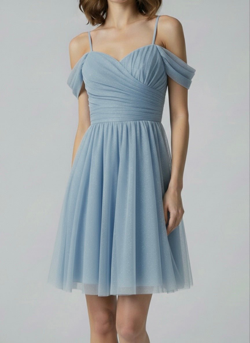 Vestitino in tulle con brillanti, gonna svasata e spalle scese - Follie by Alice