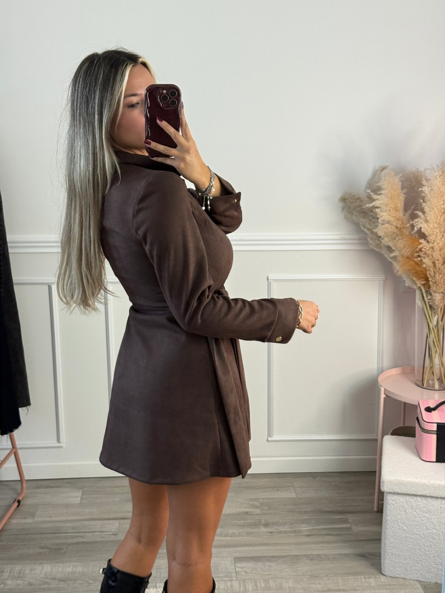 Vestito chemisier in suede con bottoni dorati e cintura - Follie by Alice