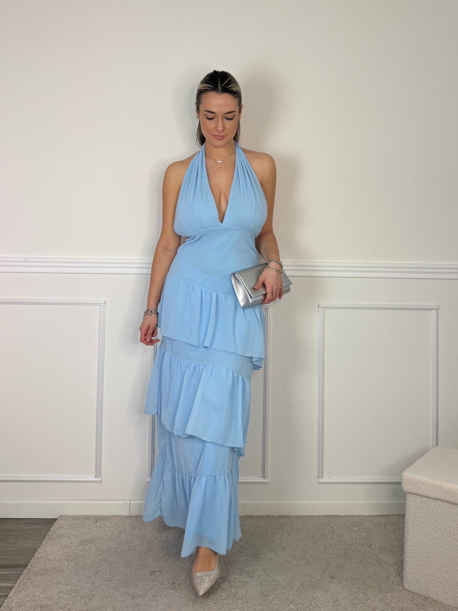 Vestito lungo a balze con scollo a V e schiena scoperta - Follie by Alice