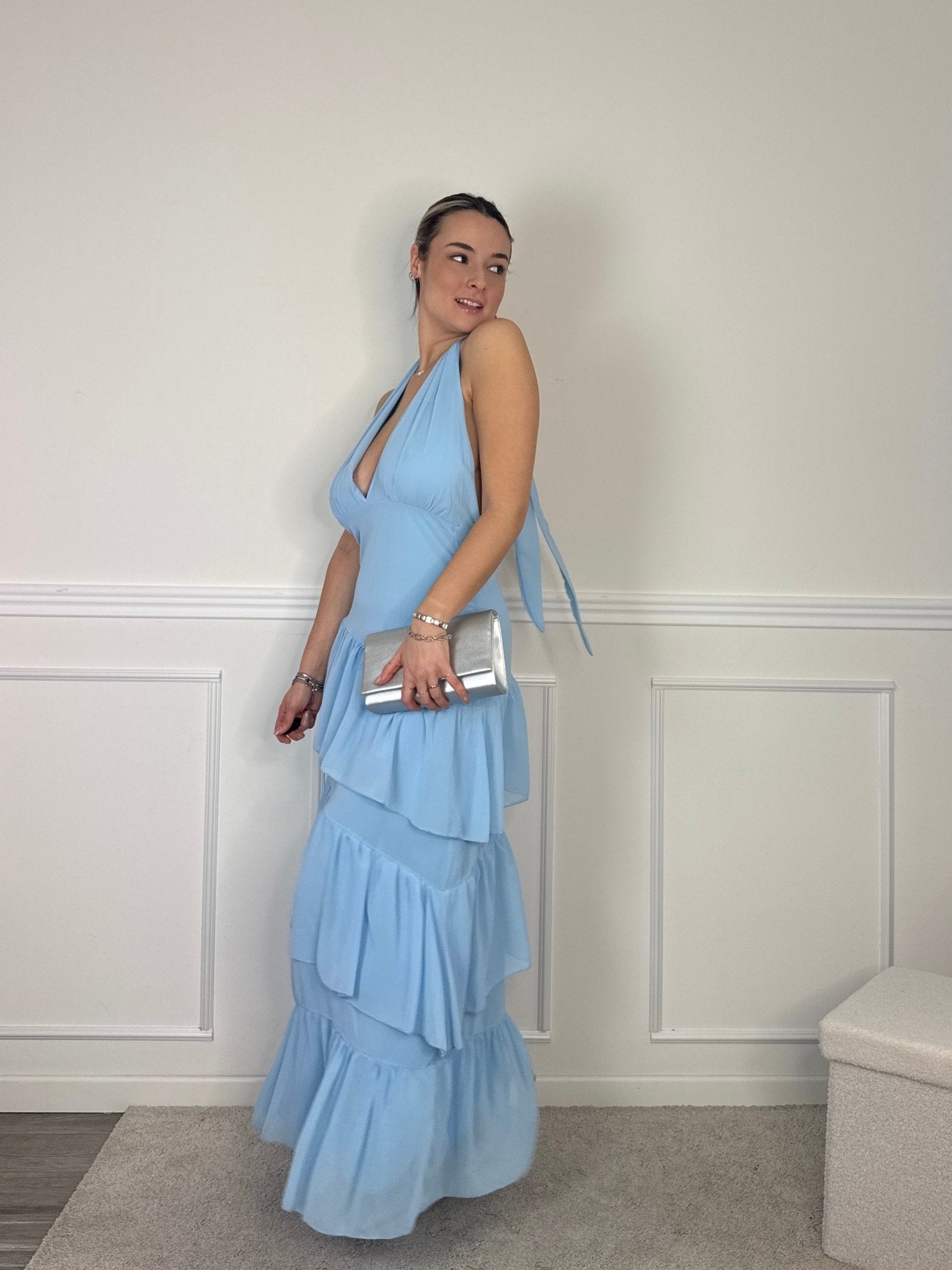 Vestito lungo a balze con scollo a V e schiena scoperta - Follie by Alice