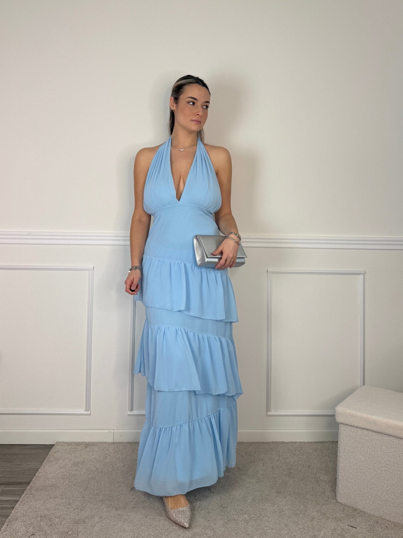 Vestito lungo a balze con scollo a V e schiena scoperta - Follie by Alice