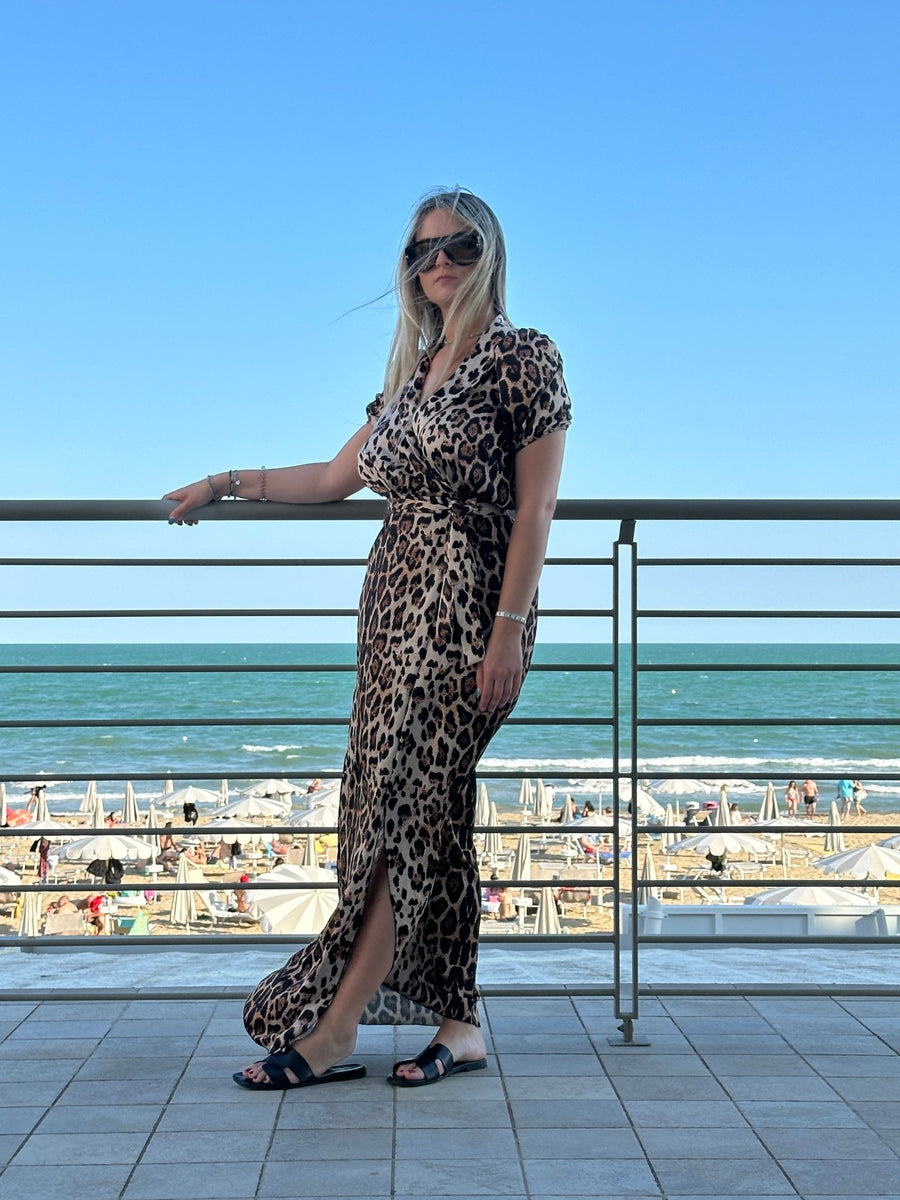 Vestito lungo caftano kimono animalier con cintura – alternate