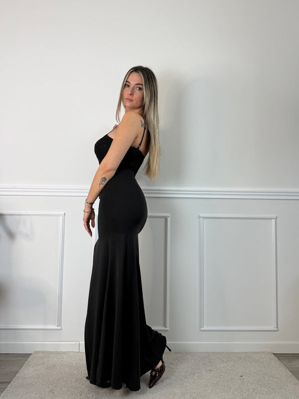 Vestito lungo con corpetto bustier in pizzo, drappeggio twist e spacco profondo - Follie by Alice