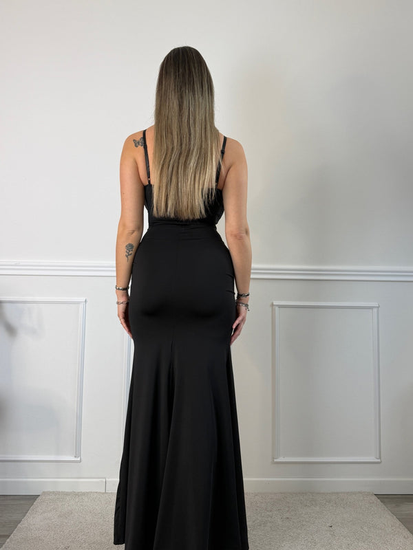 Vestito lungo con corpetto bustier in pizzo, drappeggio twist e spacco profondo - Follie by Alice