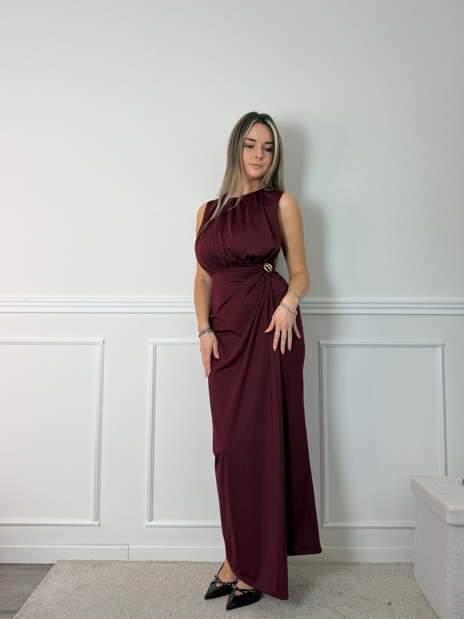 Vestito lungo con gonna a portafoglio e morsetto dorato - Follie by Alice