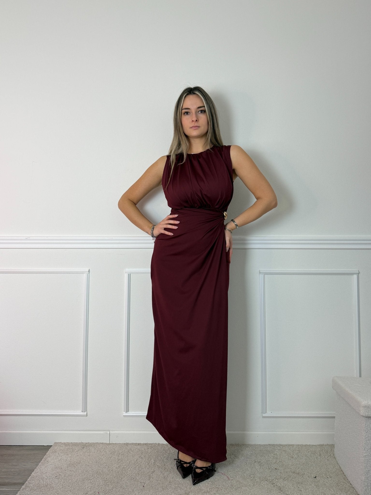 Vestito lungo con gonna a portafoglio e morsetto dorato - Follie by Alice