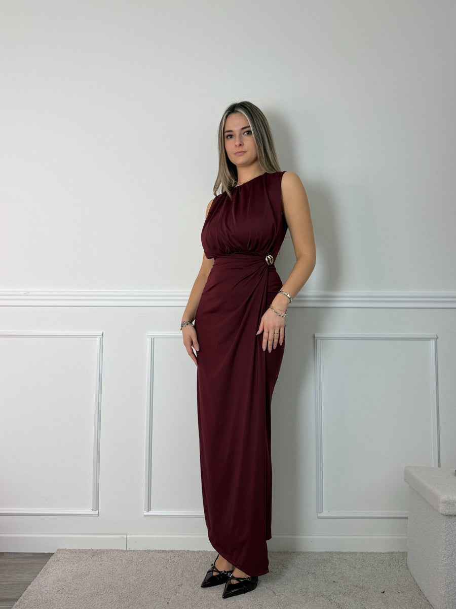 Vestito lungo con gonna a portafoglio e morsetto dorato – alternate