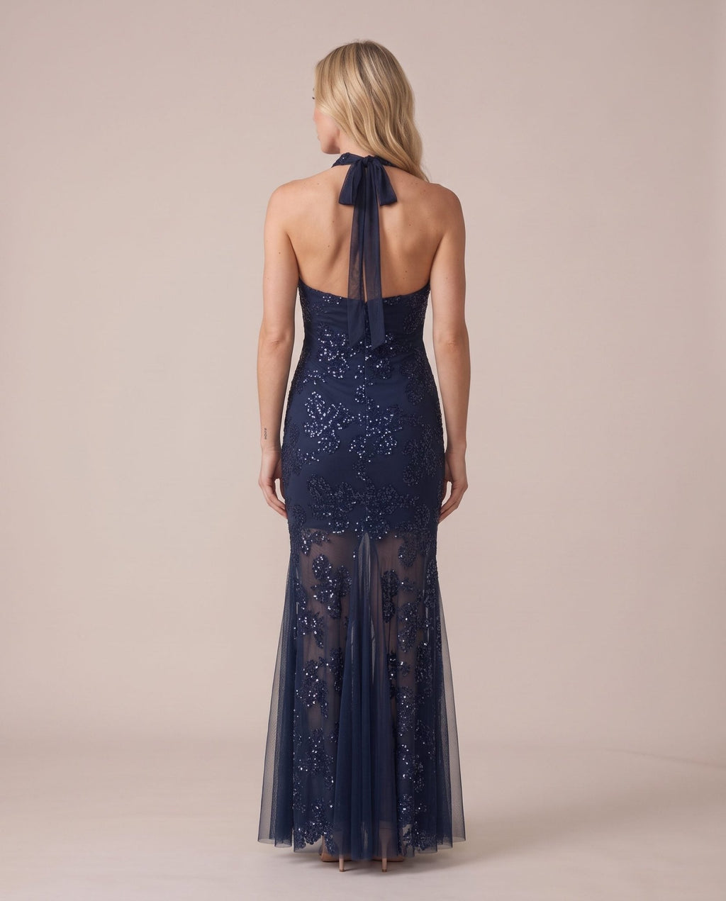 Vestito lungo con paillettes e inserti in tulle ASTRA - Follie by Alice