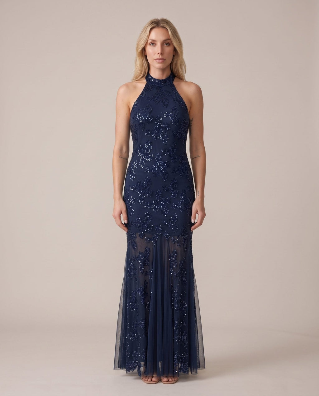 Vestito lungo con paillettes e inserti in tulle ASTRA - Follie by Alice