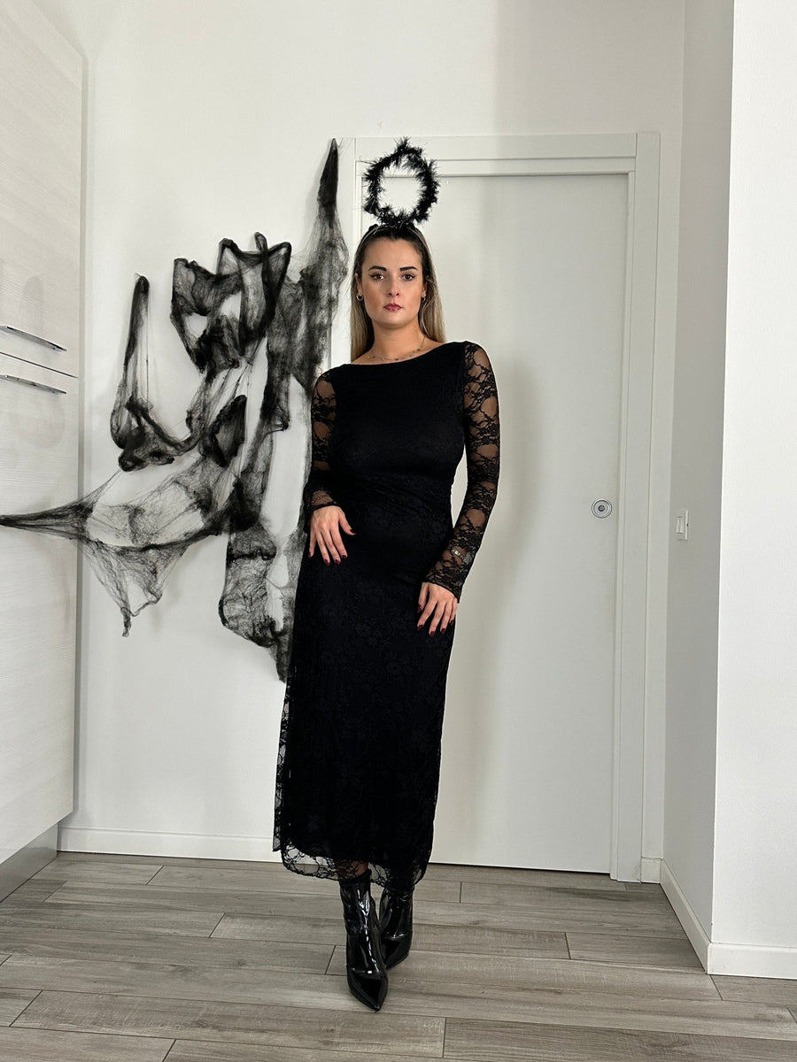 Vestito lungo con schiena scoperta e ricami in pizzo – alternate