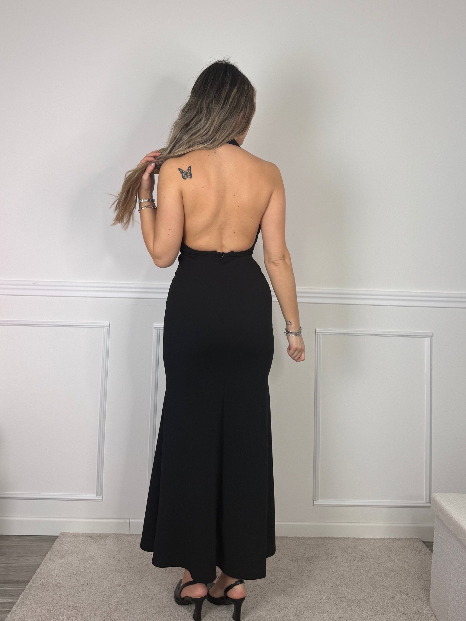 Vestito lungo con scollo a cappuccio Hannah - Follie by Alice