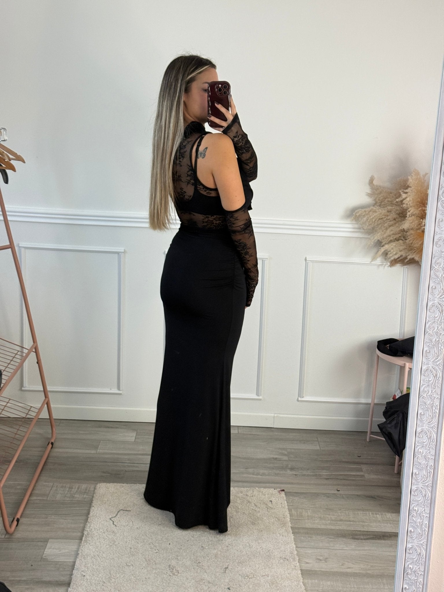 Vestito lungo con scollo drappeggiato, corpetto in pizzo e manicotti - Follie by Alice