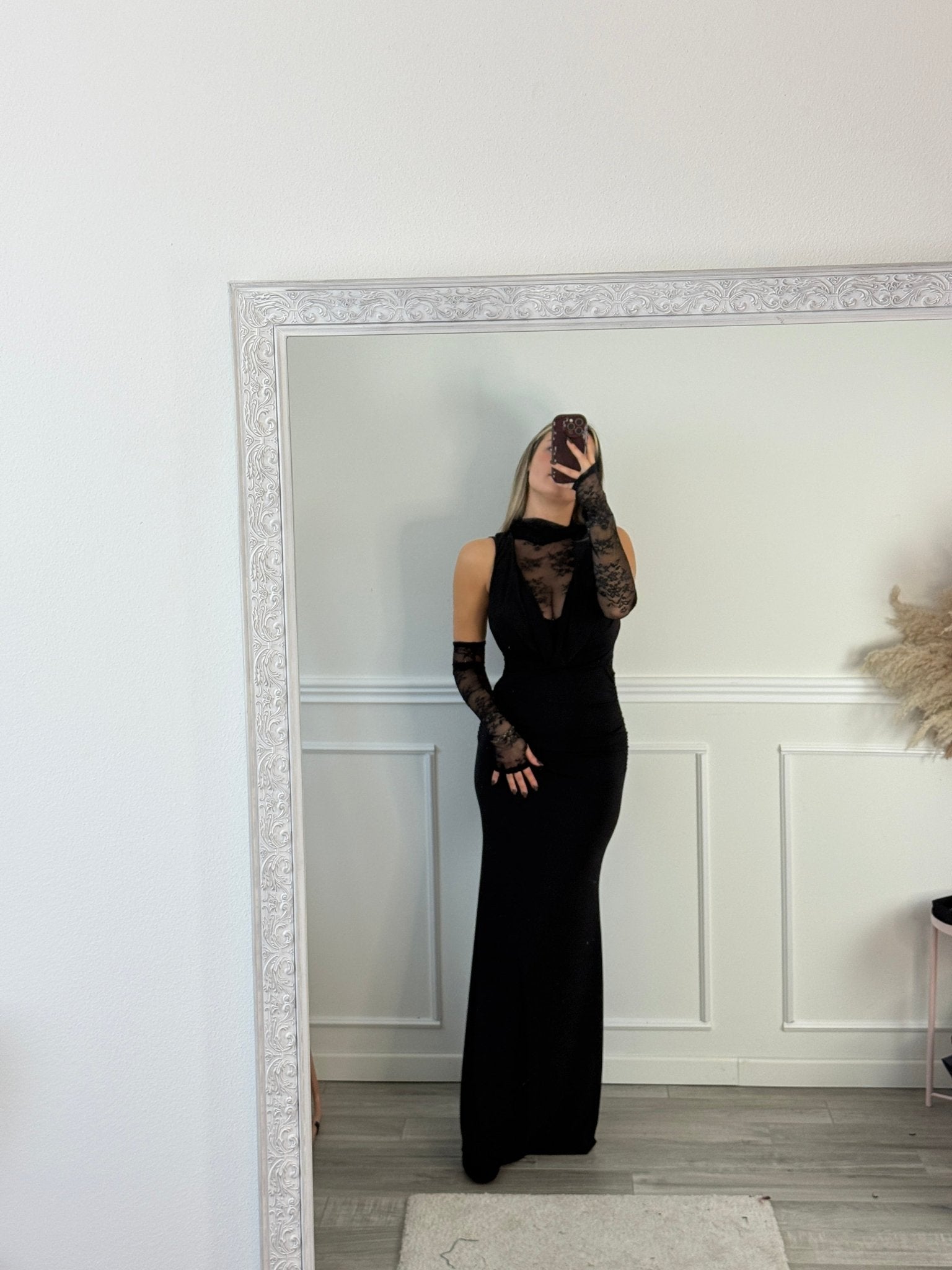 Vestito lungo con scollo drappeggiato, corpetto in pizzo e manicotti - Follie by Alice