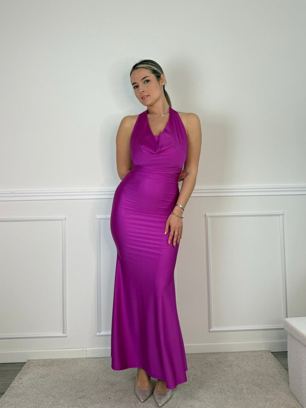 Vestito lungo con scollo drappeggiato EVELIN - Follie by Alice