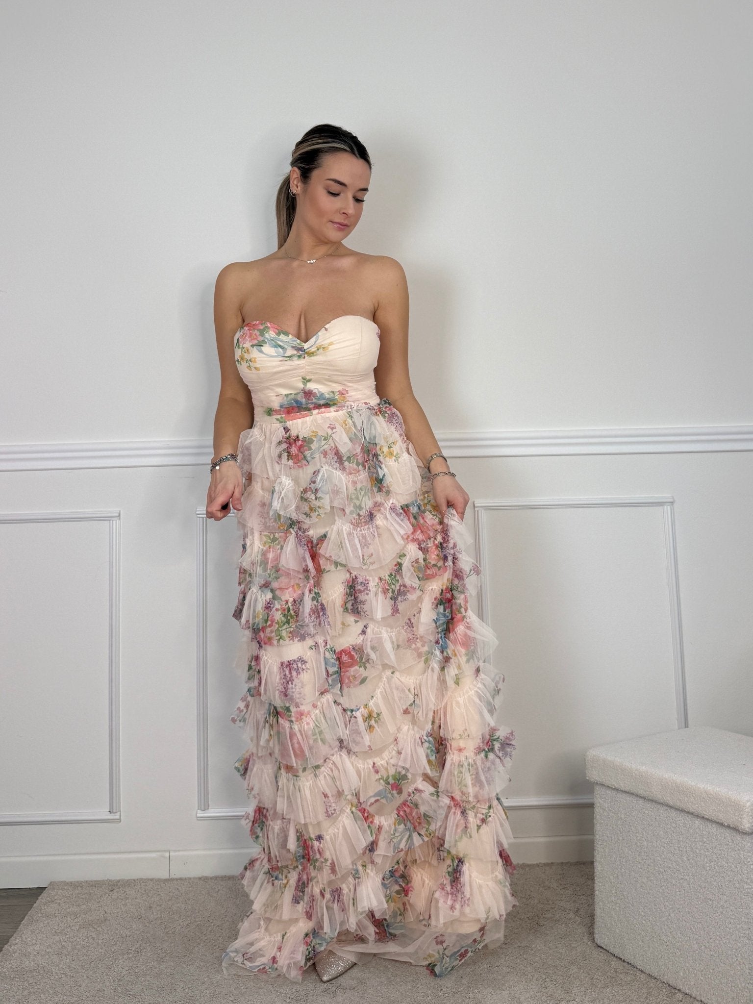 Vestito lungo floreale a balze con corpetto a cuore - Follie by Alice