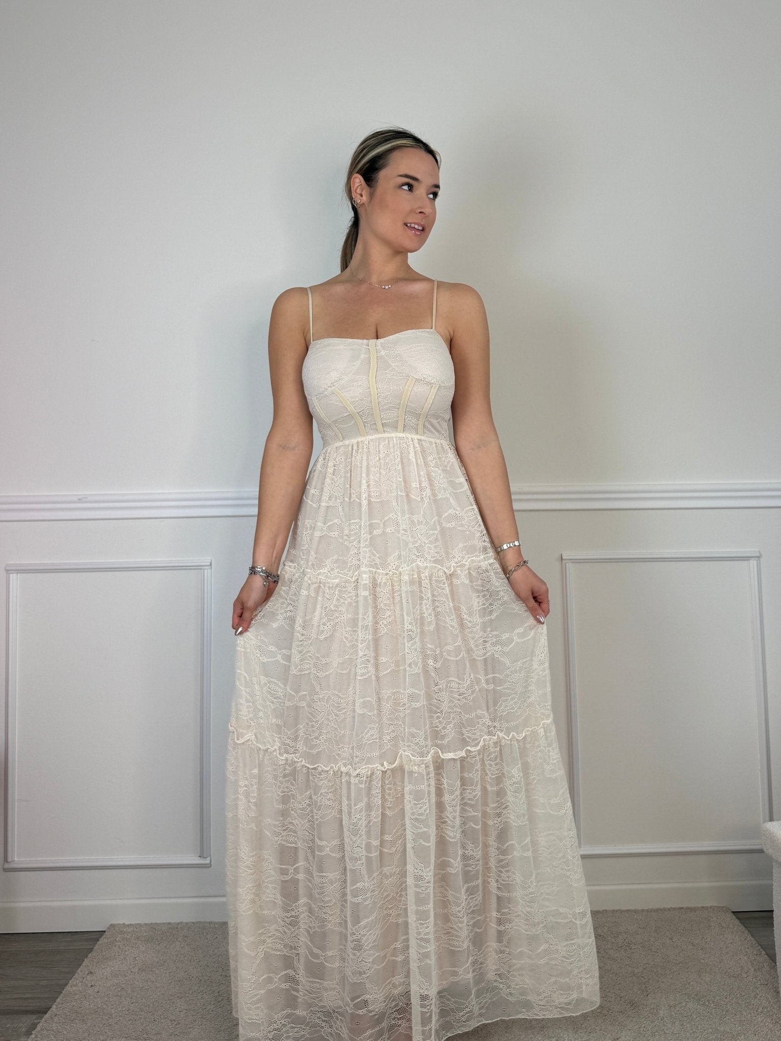 Vestito lungo in pizzo - Follie by Alice