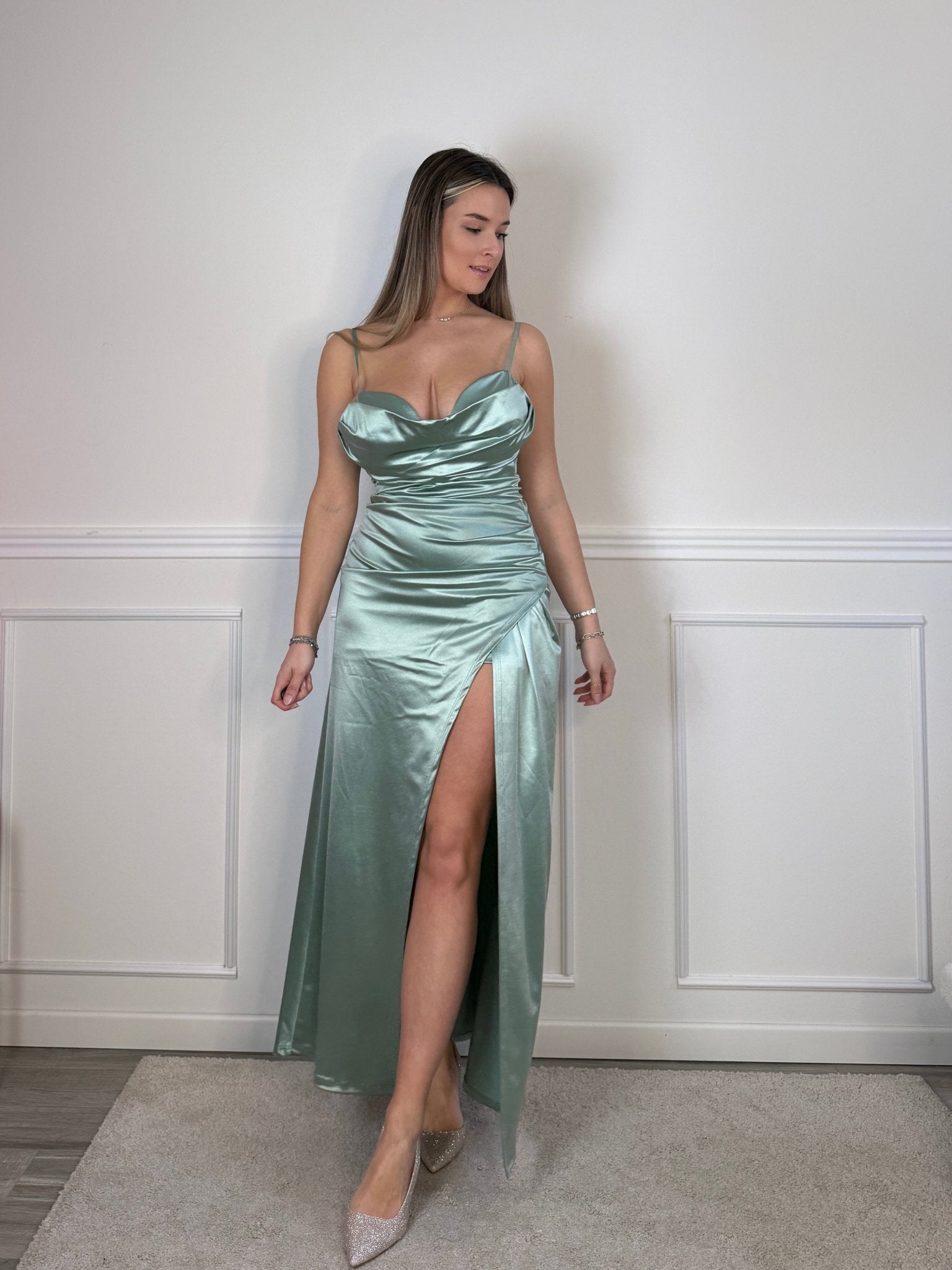 Vestito lungo in raso Anna - Follie by Alice