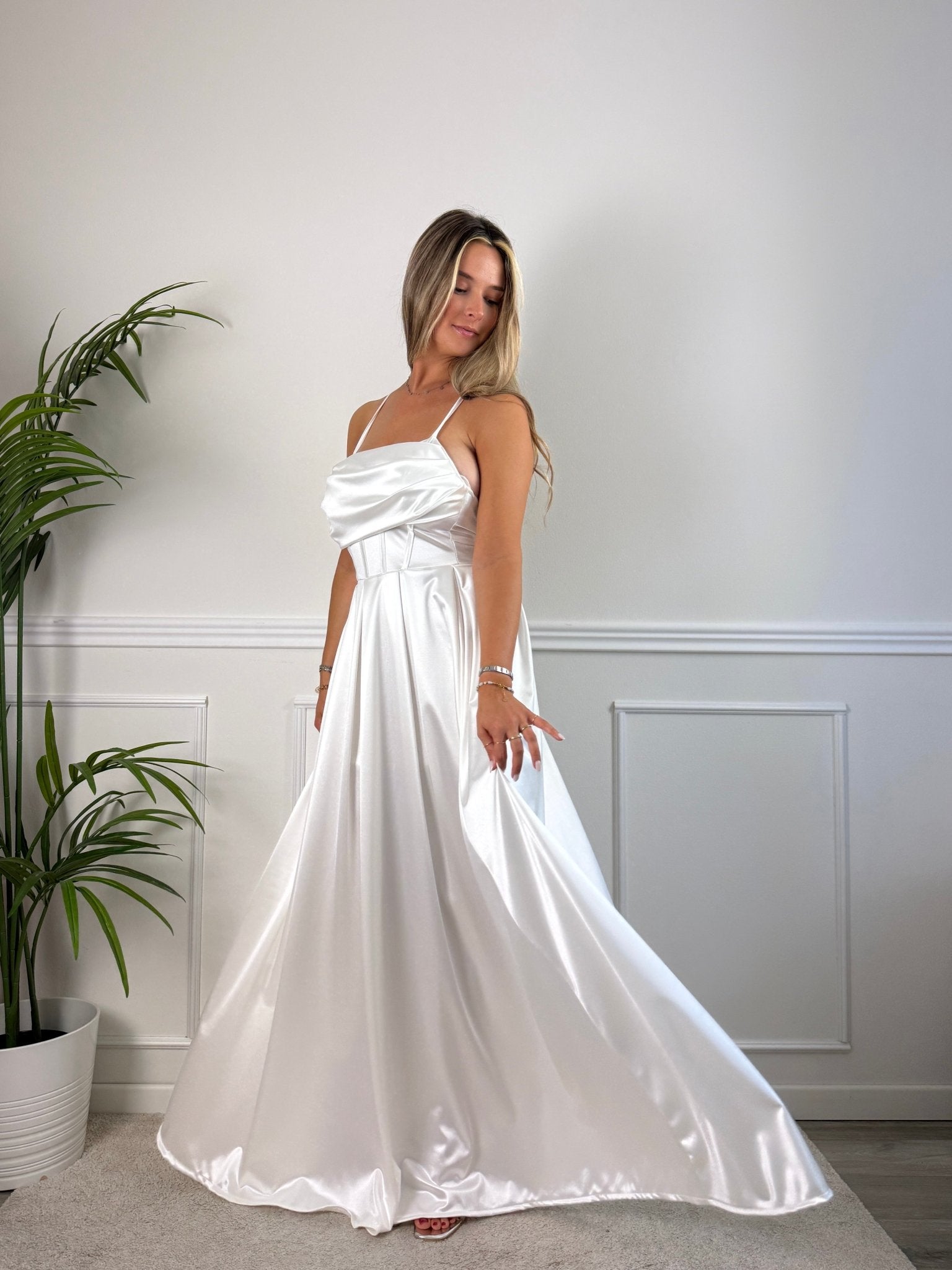 Vestito lungo in raso con corpetto a barchetta MAREA - Follie by Alice