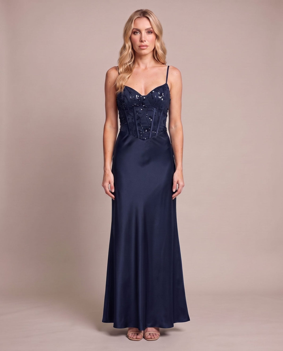 Vestito lungo in raso con corpetto paillettes MARLENE - Follie by Alice