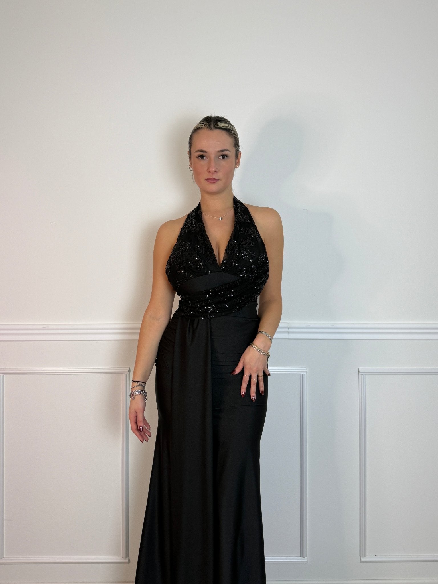 Vestito lungo in raso con fusciacca e corpetto in tulle con paillettes - Follie by Alice