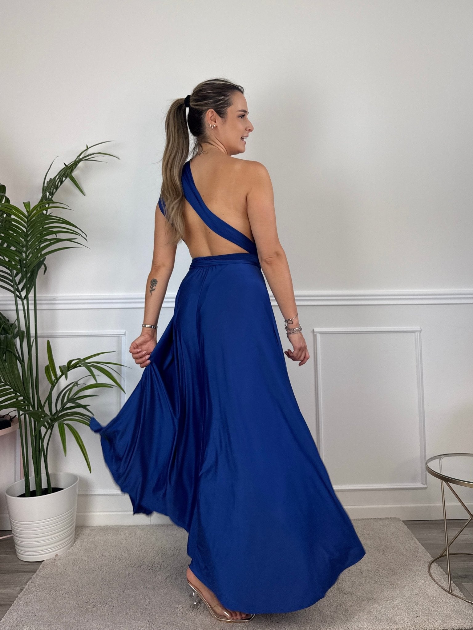 Vestito lungo in raso con nastri INFINITY - Follie by Alice