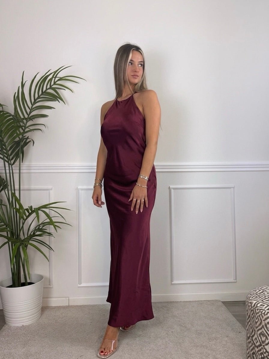 Vestito lungo in raso con schiena scoperta con gioiello di strass REFLECT - Follie by Alice