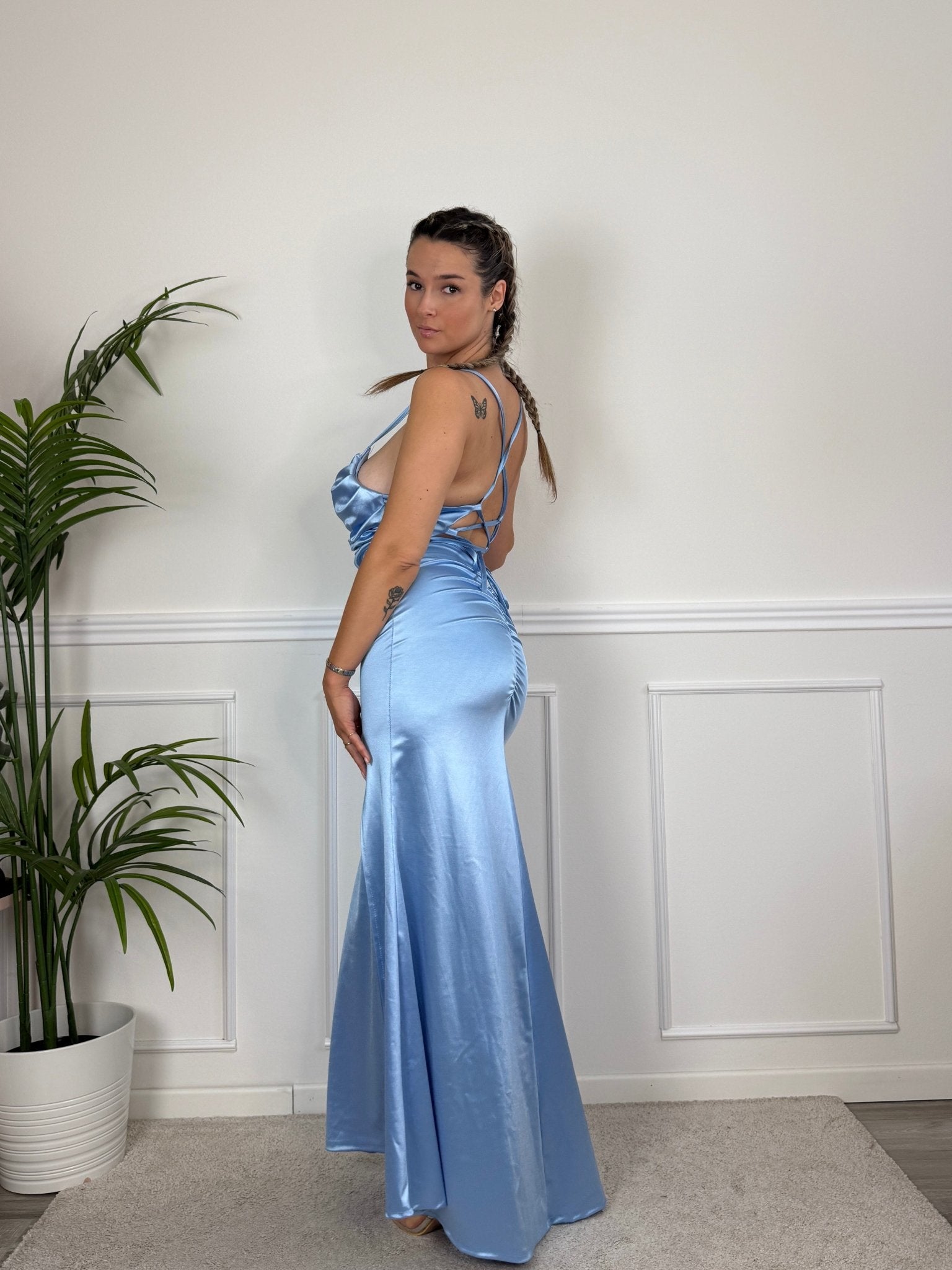 Vestito lungo in raso con scollo a cascata JADE - Follie by Alice