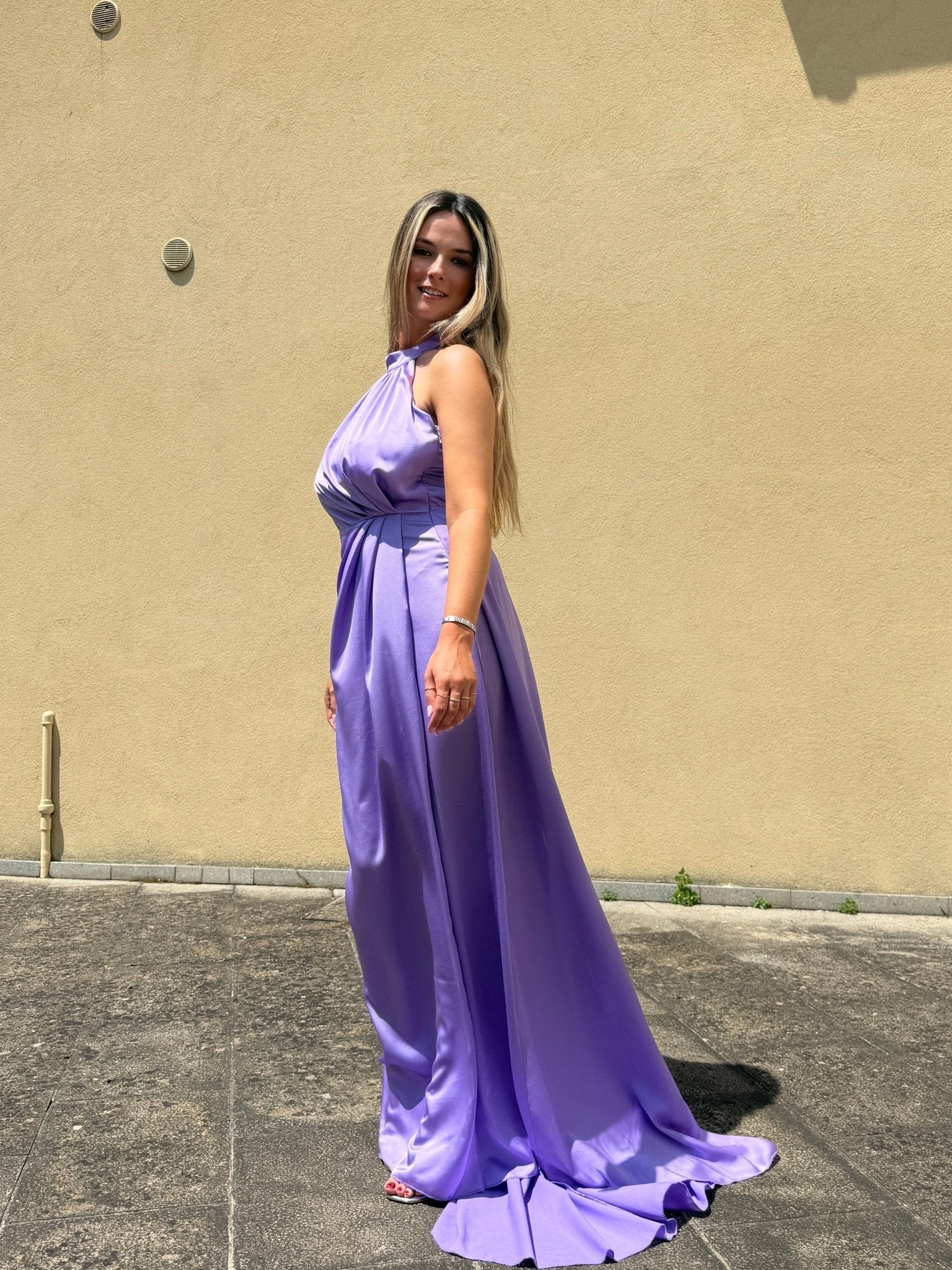 Vestito lungo in raso con spacco KRISTAL - Follie by Alice