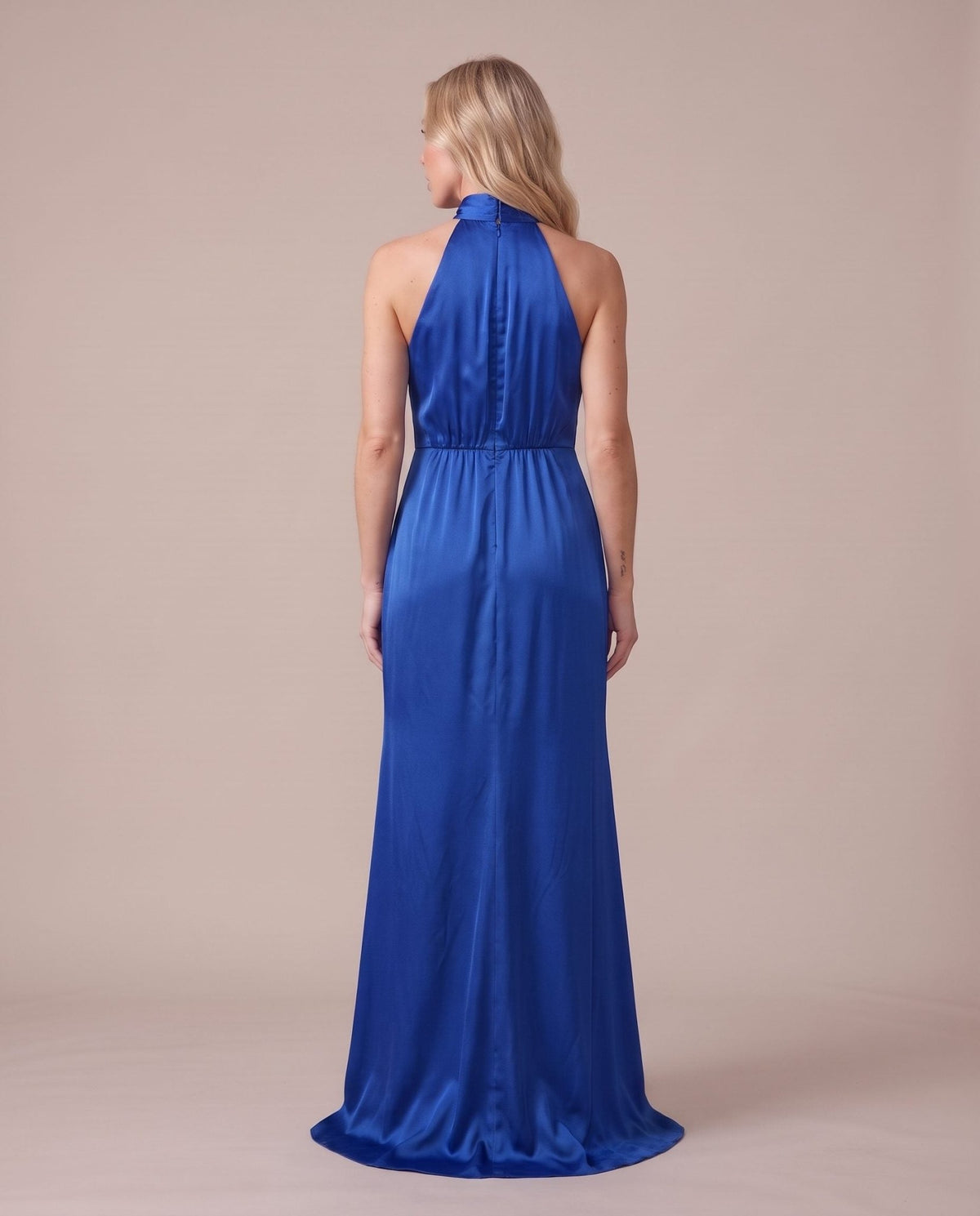 Vestito lungo in raso con spacco KRISTAL - Follie by Alice
